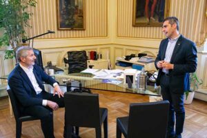 Gianrico Carofiglio ha incontrato Federico Pizzarotti