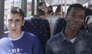 Migranti volontari accompagnano a lezione ragazzi “speciali” da Parma a Salsomaggiore. Il video