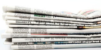 Quelli che leggono quotidiani politici e poi commentano “politica a parte”…