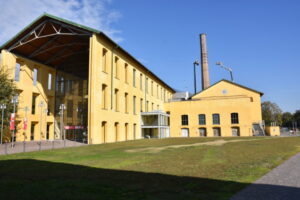 Parma, conclusi i lavori per la messa in sicurezza della ciminiera dell’Ex Eridania. Torna agibile anche l’Auditorium Paganini