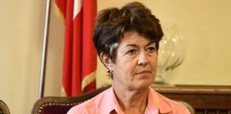 Il pessimo comunicato dell’omofoba giunta leghista piacentina sulle famiglie arcobaleno