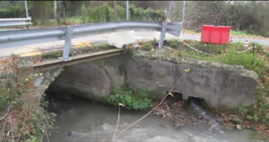 Duecento mila euro per rifare il ponticello di via San Rocco e sul canale Lorno