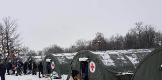 Cari amici e compagni che vi riconoscete in una visione di società aperta, dobbiamo salvare i migranti di Lipa