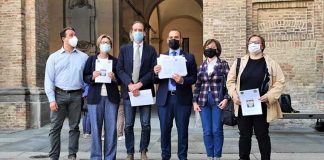 Consegnate le firme della petizione popolare “Fai rivivere la tua Città”