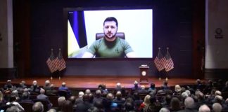 Zelenski collegato con il Bundestag. Ora manca l’Italia, ma a qualcuno va di traverso