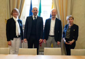 Delegazione della città gemellata di Bourg en Bresse in Municipio