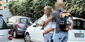 Conducente di un monopattino sanzionato: circolava trasportando i due figli minori