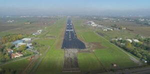“Aeroporto, un coro di Sì, la società civile si schiera in difesa del Verdi”