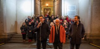 Auguri in Coro: esibizione del Coro del Teatro Regio di Pama sotto i Portici del Grano