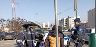 Controlli della Polizia Locale: uomo fermato in stato di ebbrezza. Riscontrati a suo carico diversi precedenti di polizia, è stato identificato ed espulso