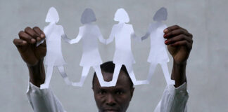 Non per Amore. Un bacio, un bacio, ancora un altro bacio, ispirato all’Otello di Giuseppe Verdi. A Parma 19 e 20 ottobre